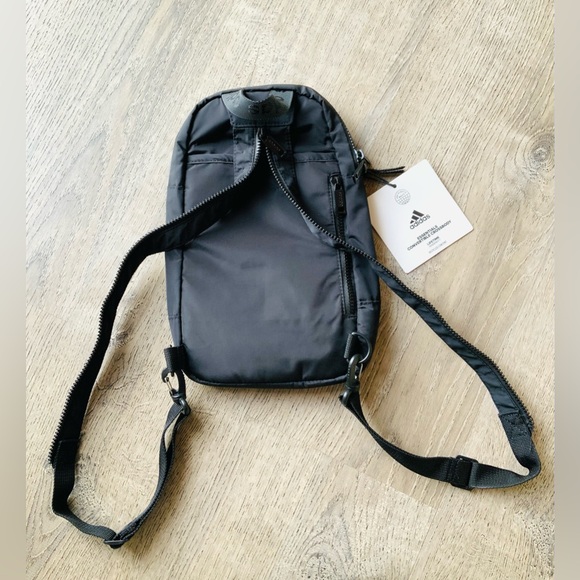 NWT❤️ Adidas Black Convertible Crossbody Bag - Picture 10 of 10